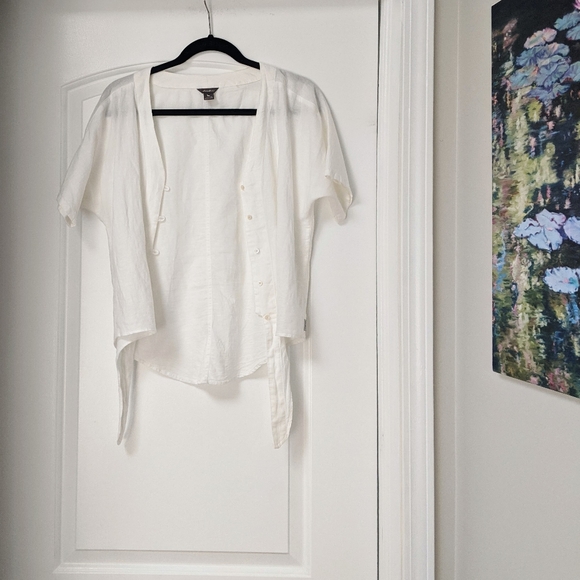 Eddie Bauer White Linen Blend Short Sleeves Button Front Top - Picture 2 of 11